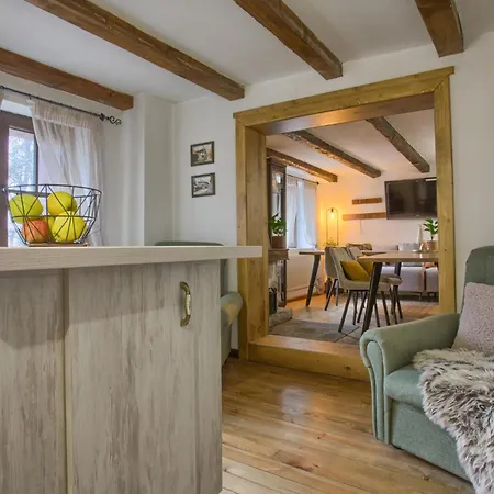 8bd Retreat In Comfort & Mountain Charm By Flat Mаnager 度假居