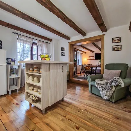 8bd Retreat In Comfort & Mountain Charm By Flat Mаnager 班斯科